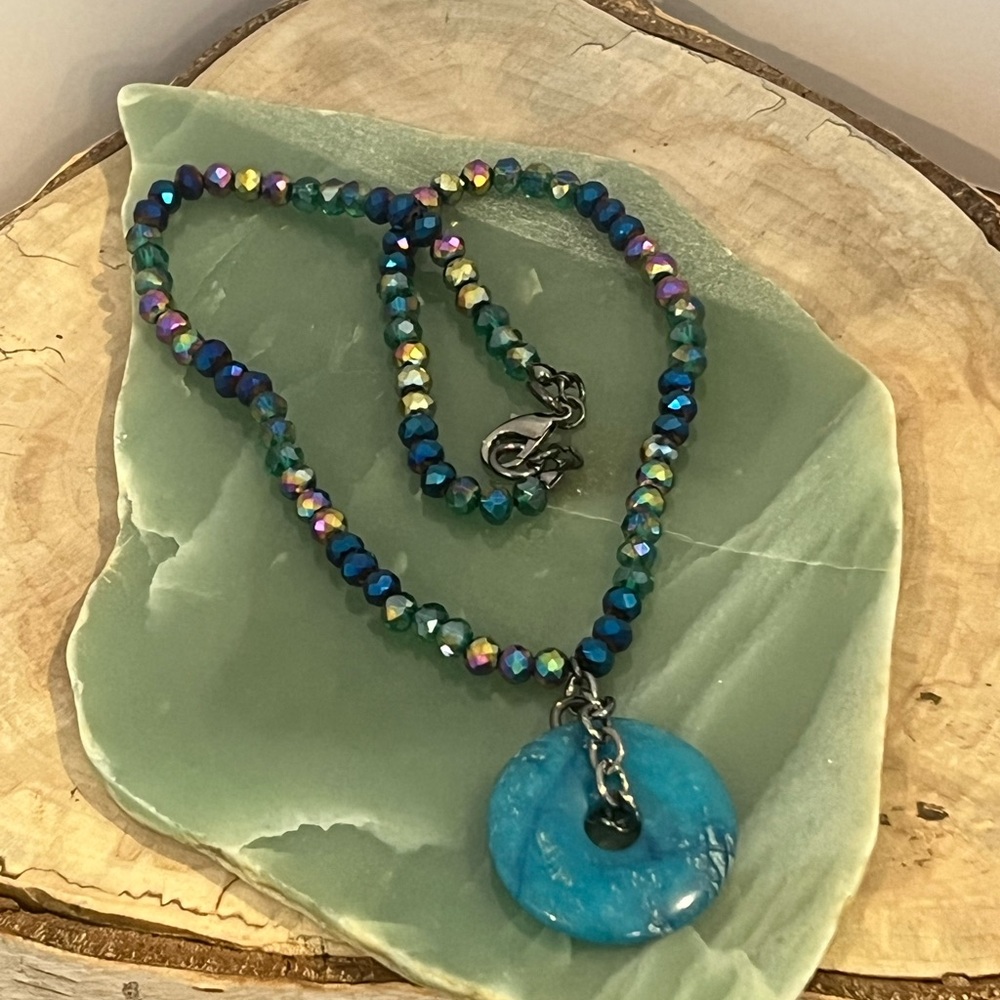 Aura Crystal & Agate Necklace